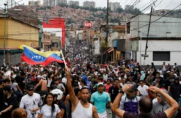 Venezuela: Conselho Eleitoral não publica atas e pressão aumenta