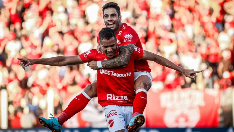 Guarani x Vila Nova: saiba onde assistir ao vivo, escalações e horário da partida