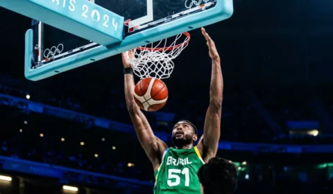 Olimpíadas 2024: Brasil enfrentará EUA nas quartas do basquete