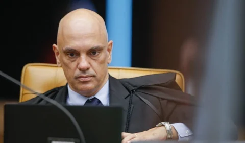 Alexandre de Moraes ordena apreensão do celular do seu ex-assessor