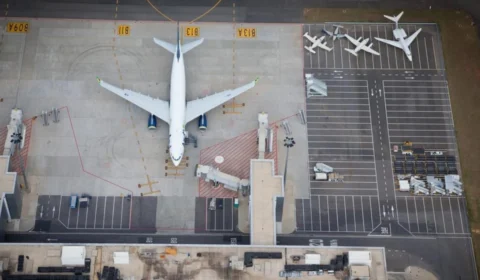 Aeroporto de Viracopos é fechado após pouso de emergência