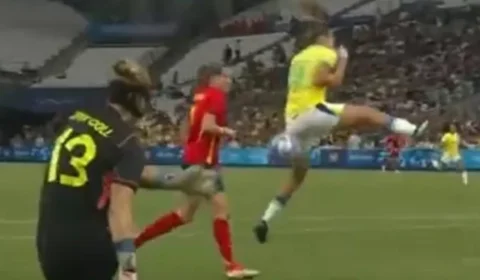 Brasil x Espanha: gol contra a favor das brasileiras viraliza na web