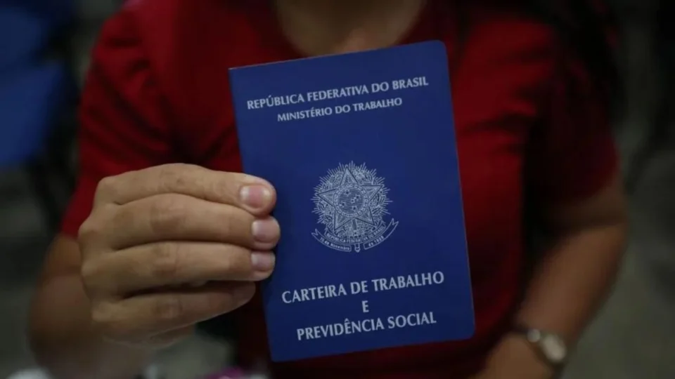 Sines ofertam mais de 400 oportunidades nesta quarta (7); confira