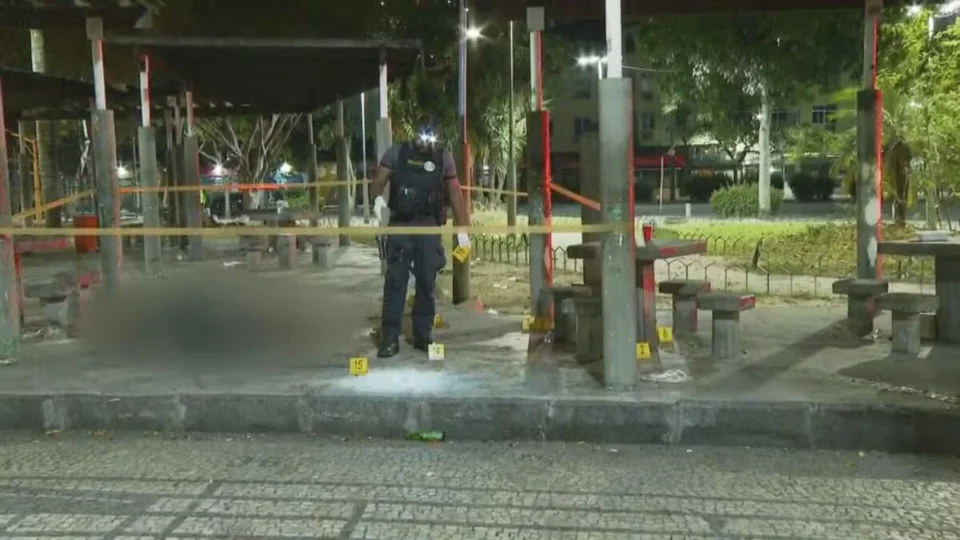Chacina: confronto entre facções deixa cinco mortos no RJ