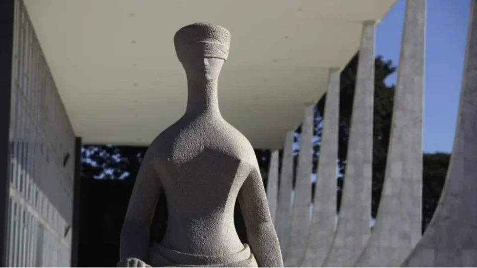 STF dá prazo de 10 dias para governo e Congresso definirem acordo sobre emendas