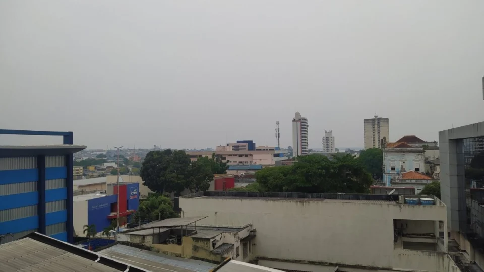 Qualidade do ar ‘ruim’ em Manaus tem relação com queimadas
