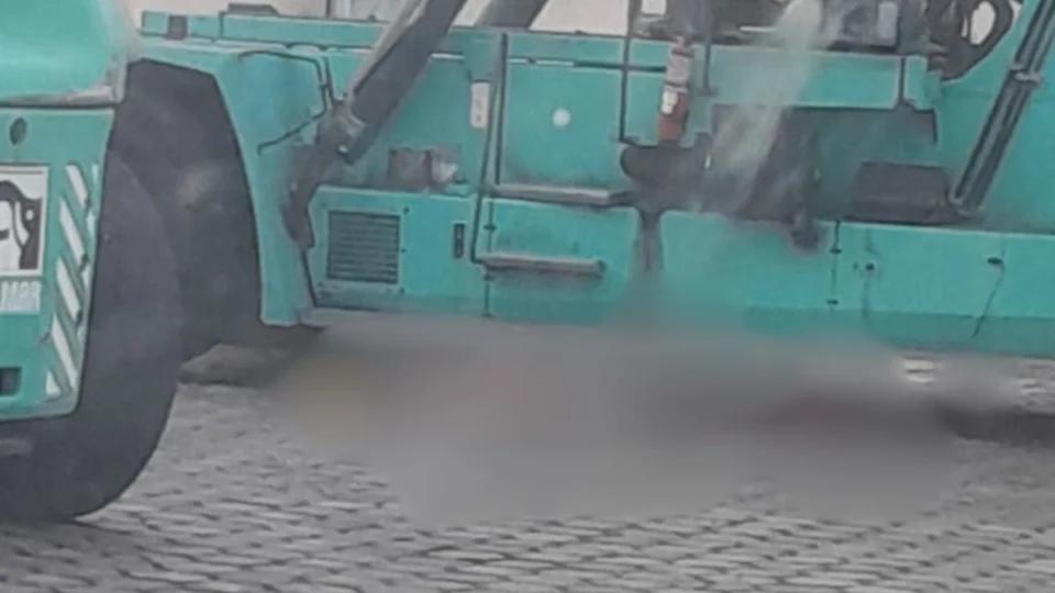 VÍDEO: Funcionário morre ao ser esmagado por empilhadeira em Manaus