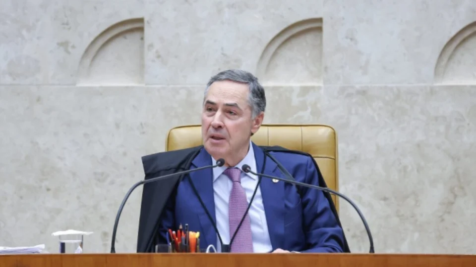 STF responde às críticas sobre viagens de ministros