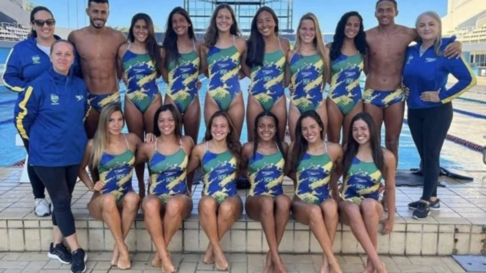 Olimpíadas 2024: equipe do nado sincronizado critica CazéTV