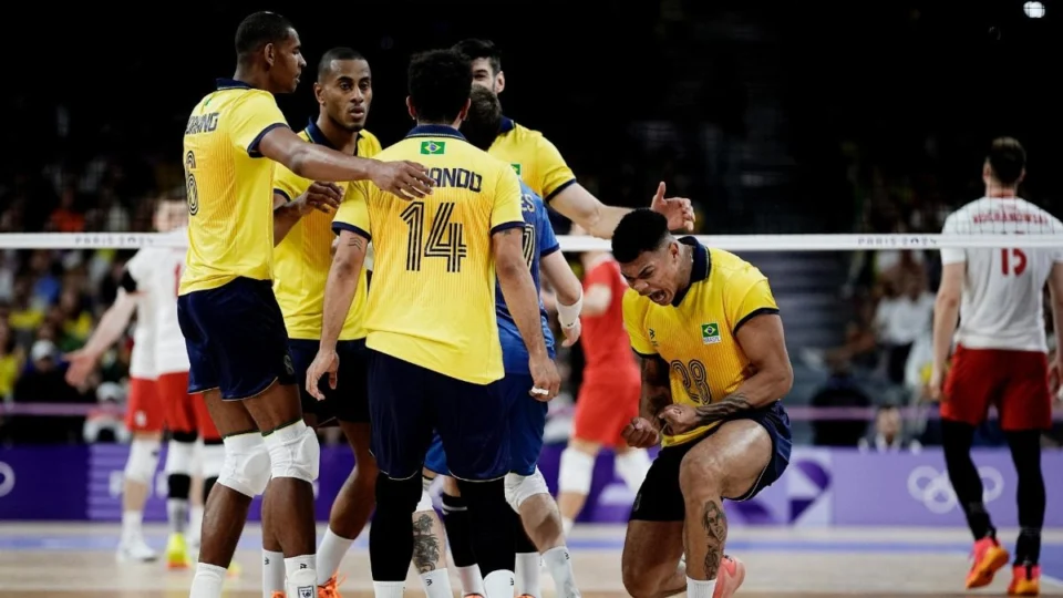 Olimpíadas 2024: Brasil vence Egito e vai às quartas do vôlei