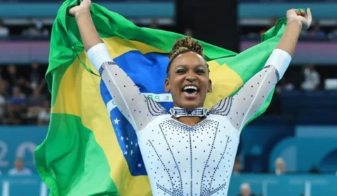 Olimpíadas 2024: Rebeca Andrade conquista 2ª medalha de prata