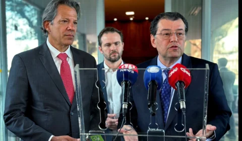 Reforma Tributária: Haddad promete a Eduardo Braga retirada de urgência