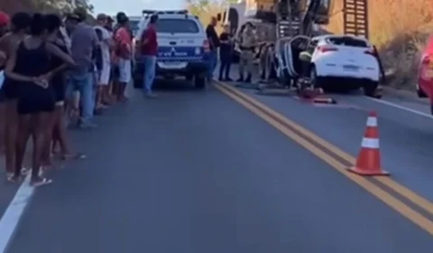 Engenheira morre após bater carro na traseira de caminhão na BR-010