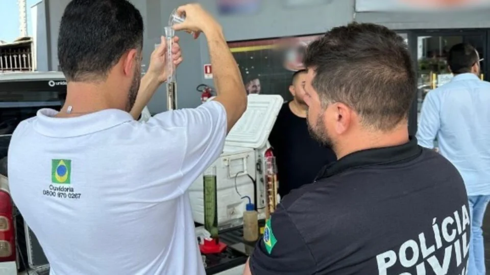 PCRR investiga denúncia de combustível adulterado em posto de Boa Vista