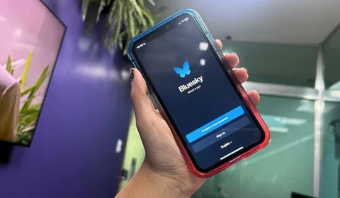 Bluesky recebe 1 milhão de usuários após bloqueio do X (Twitter)