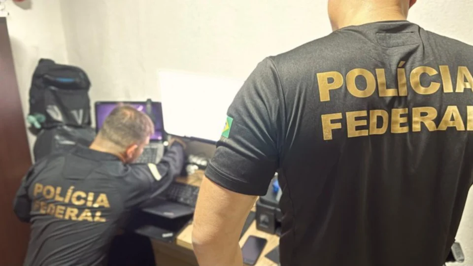 PF desarticula organização que invadiu sistemas do governo