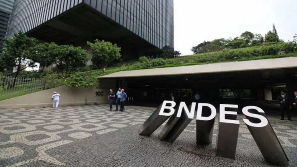 Concurso BNDES: inscrições terminam nesta segunda (19); veja