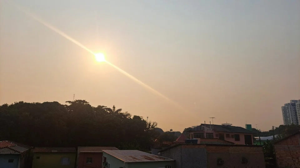 Fumaça em Manaus: confira qualidade do ar neste sábado (10/8)