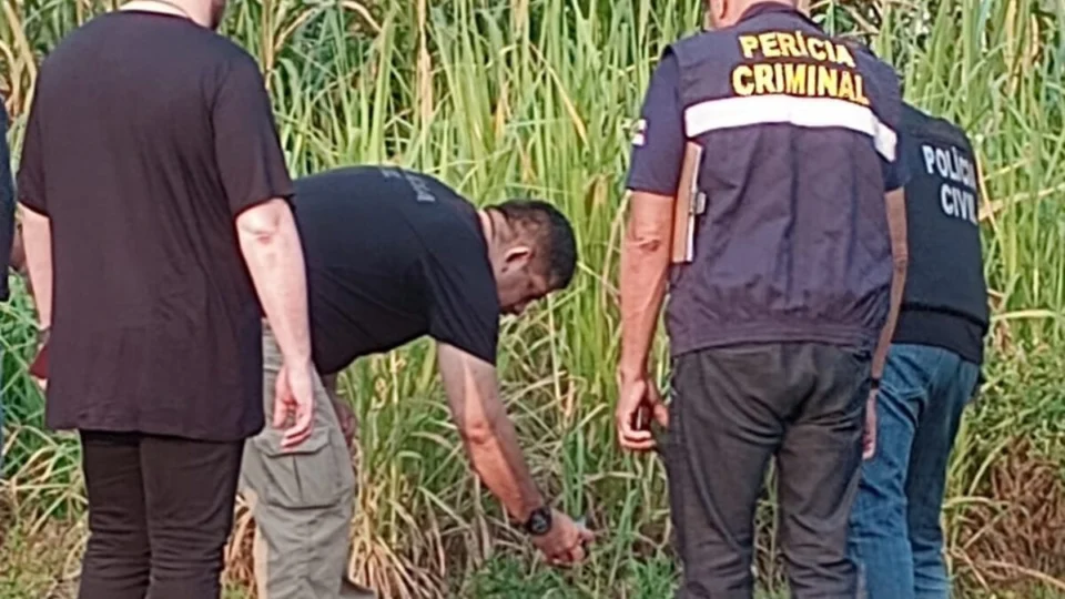 Homem morto é encontrado em bairro de Manaus com bilhete