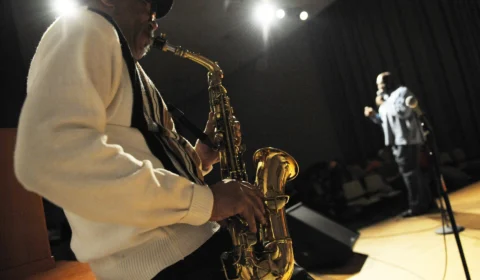 Dia do Músico: frases para homenagear profissionais da Música hoje (22/11)