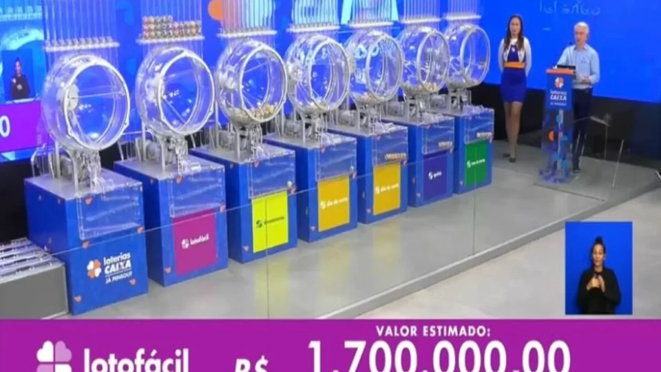 Lotofácil 3186: duas apostas acertam e levam R$ 410 mil