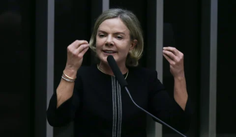 Presidente do PT sobre Musk: ‘playboy mimado, prepotente e arrogante’