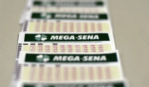 Mega-Sena de hoje (8/08): veja números sorteados no concurso 2759