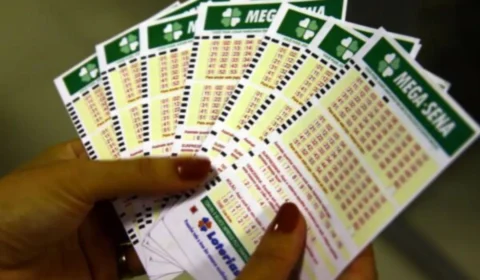 Mega-Sena de hoje (15/08): veja números sorteados no concurso 2762