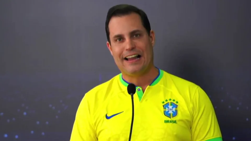 Nicoletti anuncia saída do União Brasil e articula filiação ao PL de Bolsonaro