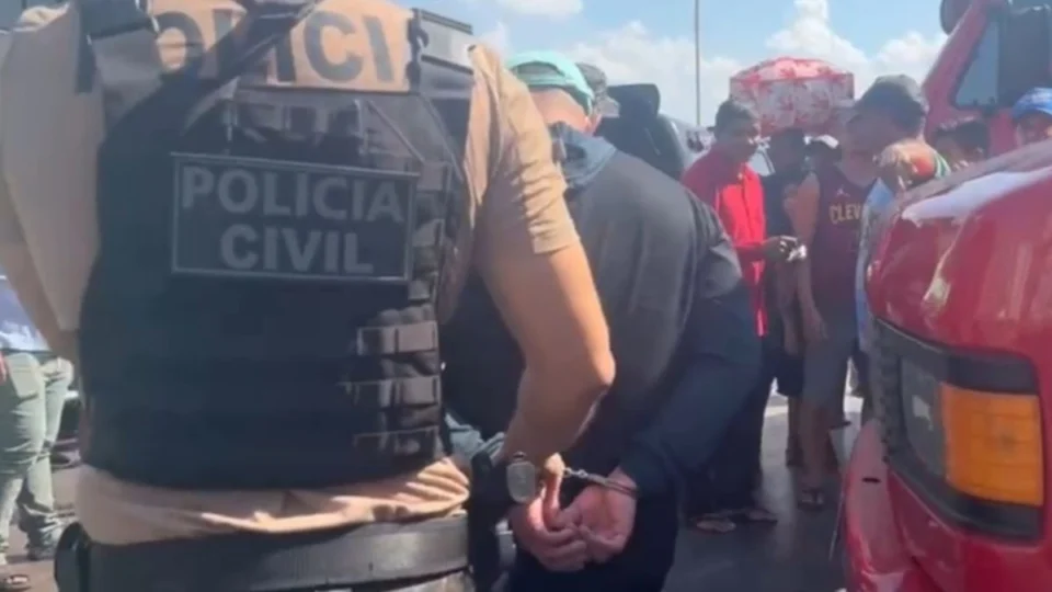 Amigo de padre é preso por suspeita de ajudar em aborto no AM