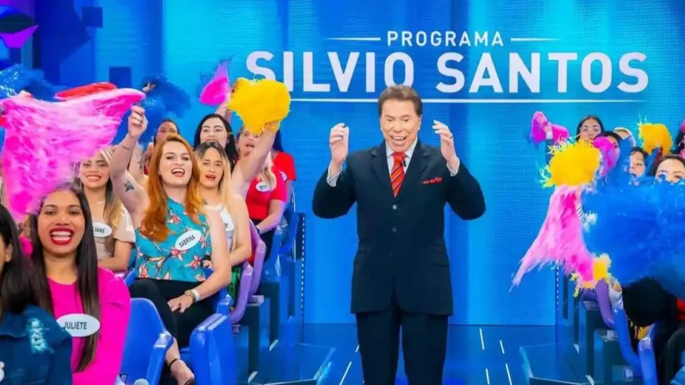 Silvio Santos continua internado e estado é preocupante, diz jornal