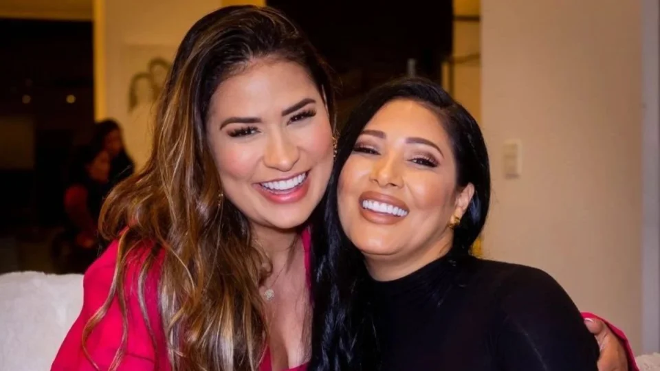 Simaria volta a morar com Simone para tratar doença, diz colunista