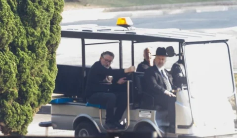 Silvio Santos: corpo do apresentador é sepultado neste domingo (18)