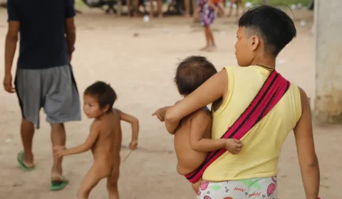 Território Yanomami receberá R$ 32 mi do MEC para educação indígena