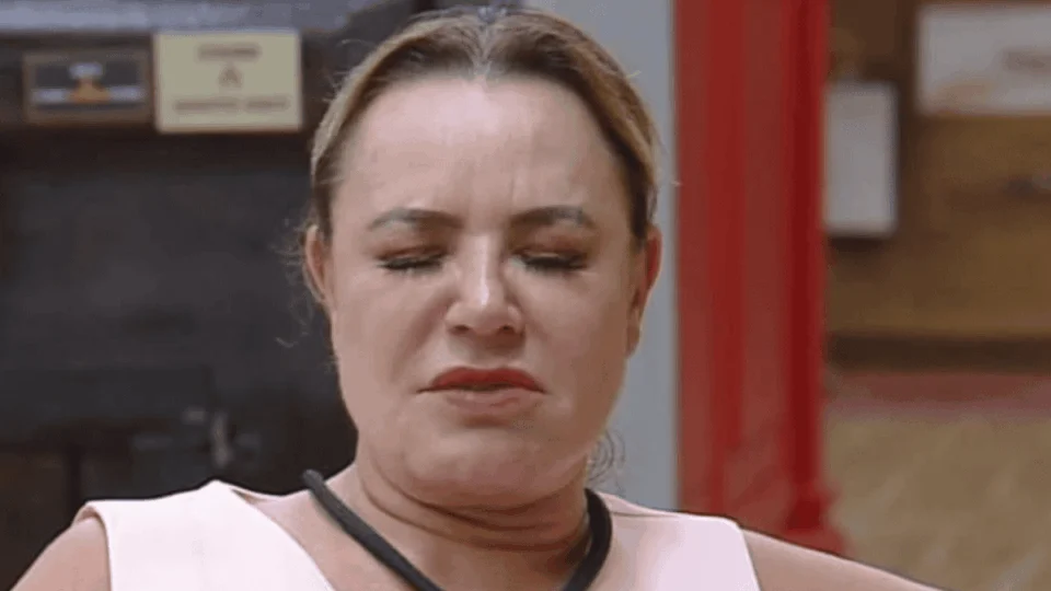 A Fazenda 2024: Flor Fernandez é denunciada ao MPF por racismo no reality