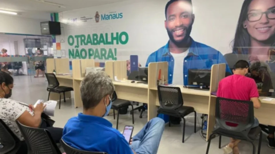 Sines ofertam 650 vagas de emprego nesta segunda (16) no AM; confira