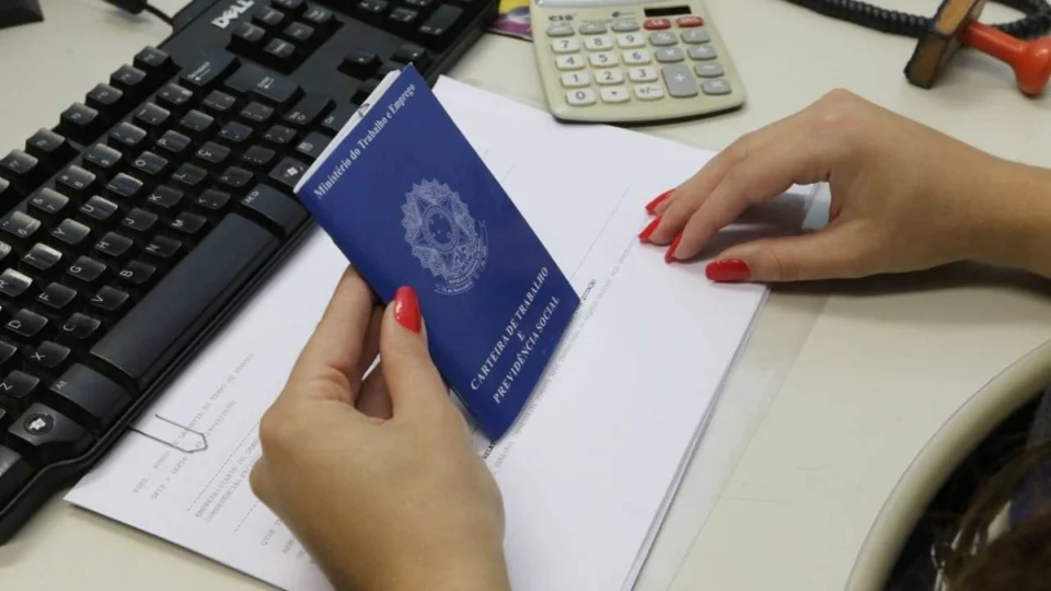 Vagas de emprego no DF: mais de 800 oportunidades estão disponíveis