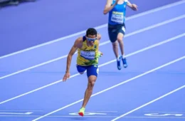 Paralimpíadas 2024: ‘Passarinho’ leva prata nos 400m do atletismo