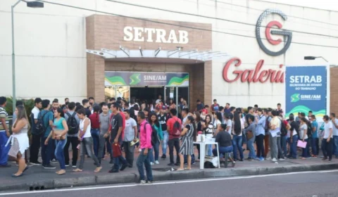 Sines ofertam 695 vagas de emprego nesta segunda (9); confira