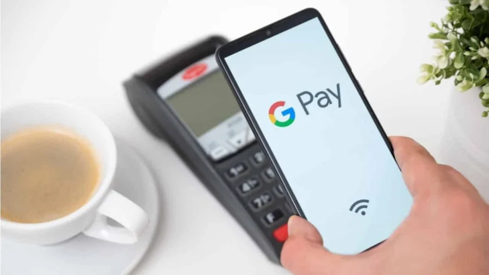 Carteira digital: entenda como funciona essa revolução financeira
