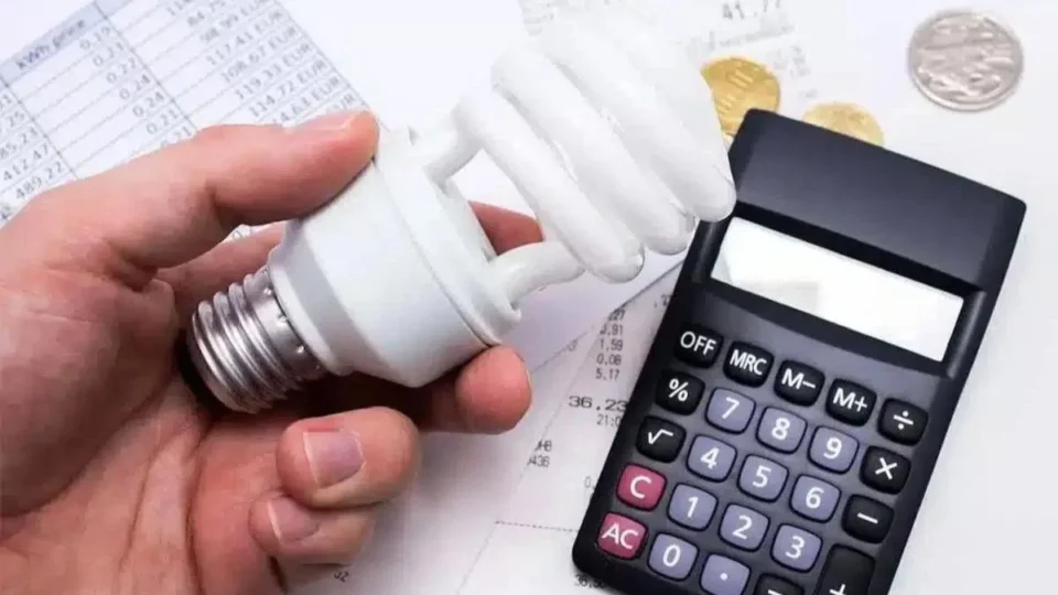 Conta de Luz: Como recuperar e economizar na fatura de energia