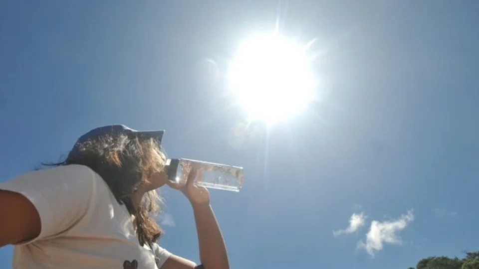 Manaus registra 38,4ºC e tem dia mais quente do ano, diz Inmet