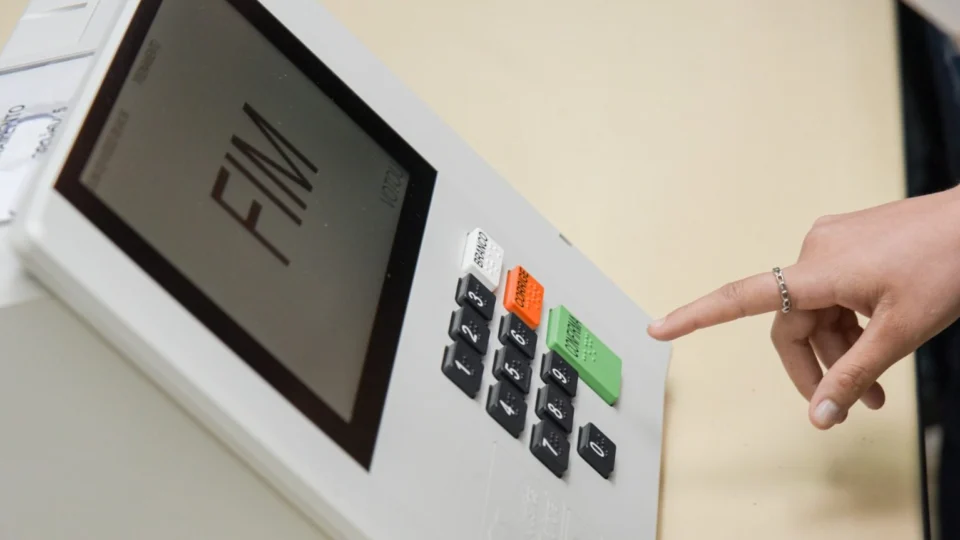 Eleições Municipais 2024: saiba como votar sem cadastro biométrico