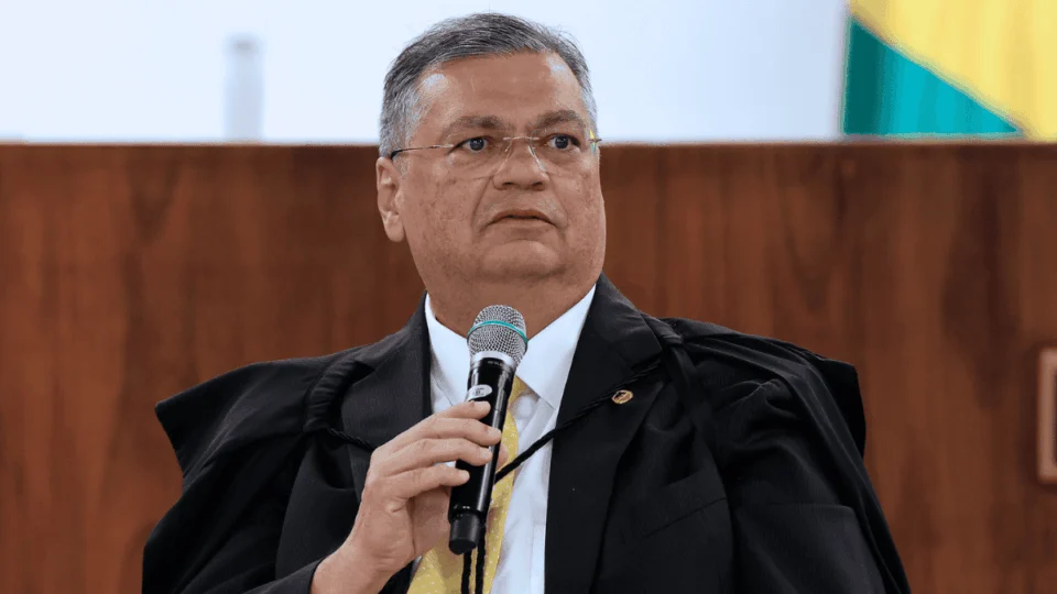 Seis ministros do STF votam a favor da decisão que libera emendas