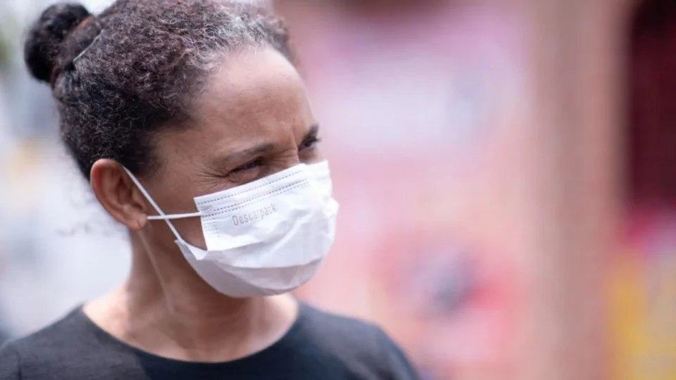 HMPV: quais são os sintomas do Metapneumovírus e como tratar