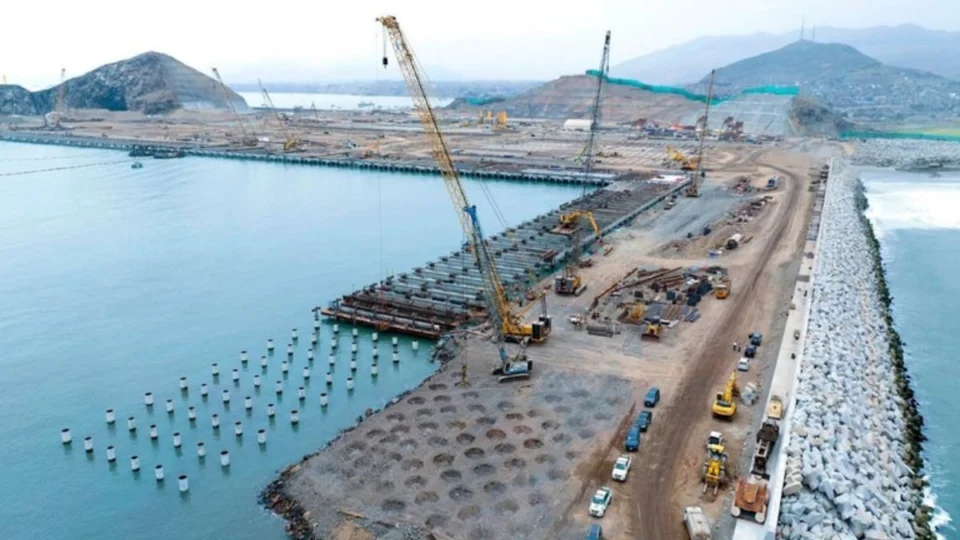 Megaporto de Chancay no Peru que integra Manaus deve inaugurar em novembro