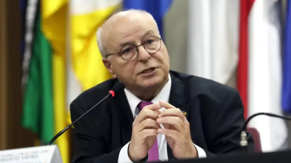 Nova ministra dos Direitos Humanos reabre investigação de assédio