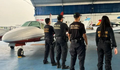 PF apreende quase R$ 1 milhão dentro de avião no Aeroclube de Manaus