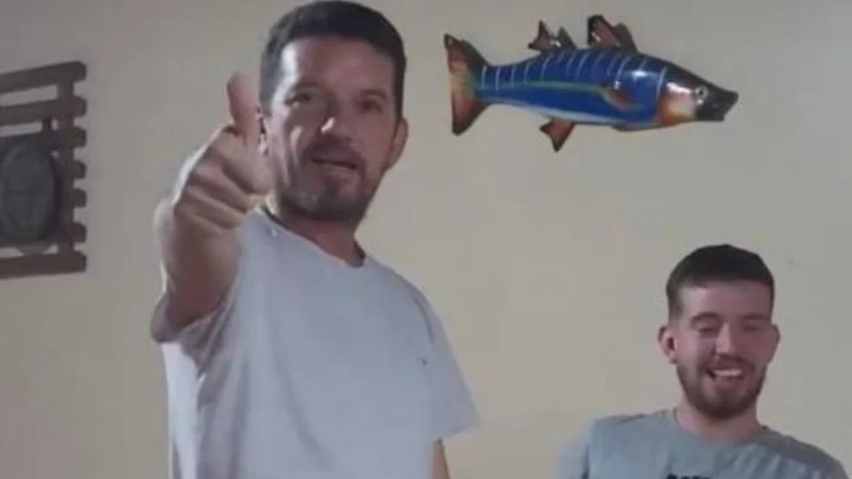 Pai e filho são executados a tiros dentro de casa na zona norte de Manaus