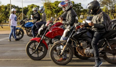Produção de motos cresce 11,4% em agosto, diz Abraciclo